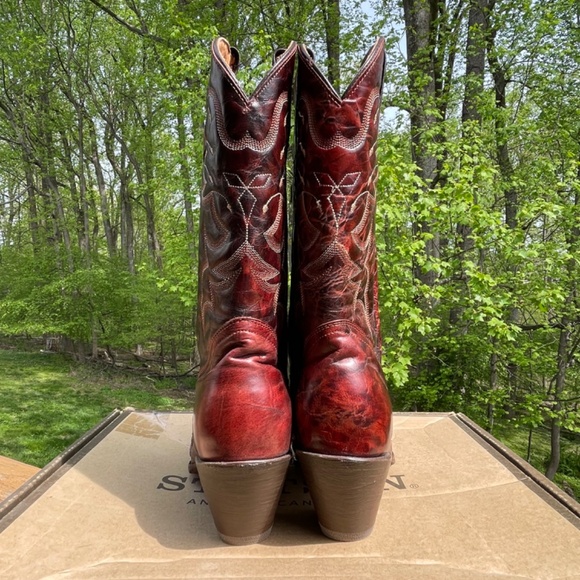 NIB NWOT Stetson Handmade Western Boots (Python with Wing & Cross Overlay) - Picture 6 of 15